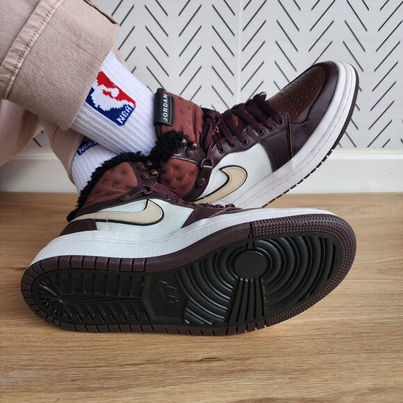⭐Rare Nike Air Jordan 1 Acclimate Womens Shoes Sz 7.5 Brown Sneakers DC7723-200⭐ - Picture 6 of 9